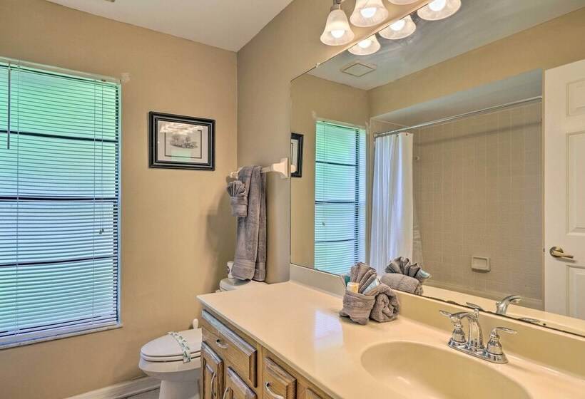 Fort Myers Home, Lanai & Private, Heated Pool