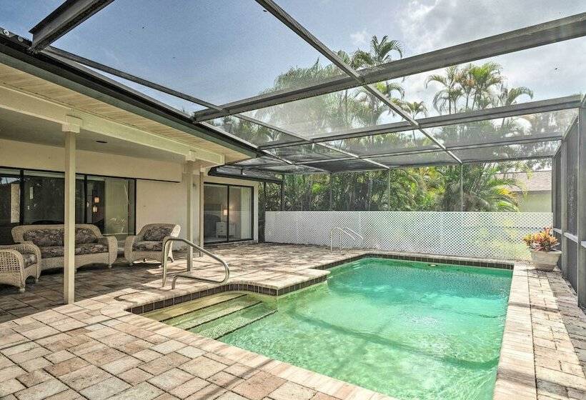 Fort Myers Home, Lanai & Private, Heated Pool