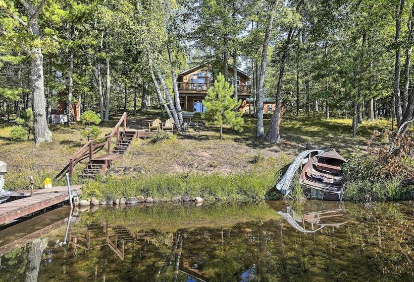 Four Season Lake Cabin W/ Canoe & Paddle Boat!