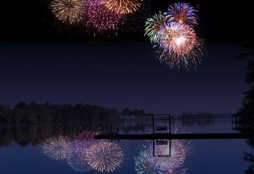 Frankston Home W/deck & Fishing On Lake Palestine!