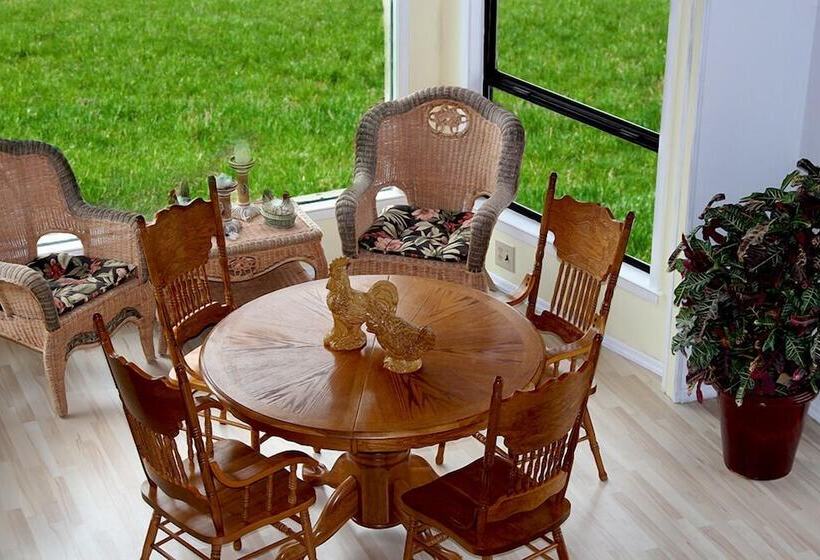 Frankston Home W/deck & Fishing On Lake Palestine!