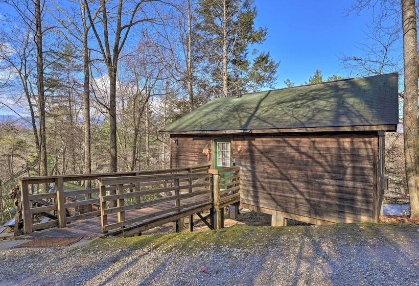 Gone Hiking  Bryson City Cabin W/ Hot Tub & Grill