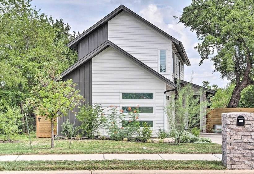 Gorgeous Georgetown Home, Walk To The Square!