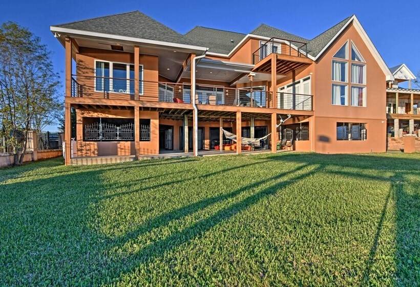 Gorgeous Ocean Springs Waterfront Home W/ Dock!