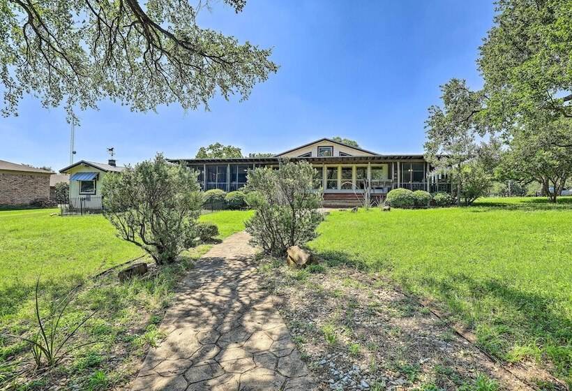 Granbury Lakefront Escape W/ Boat Dock & Slip!