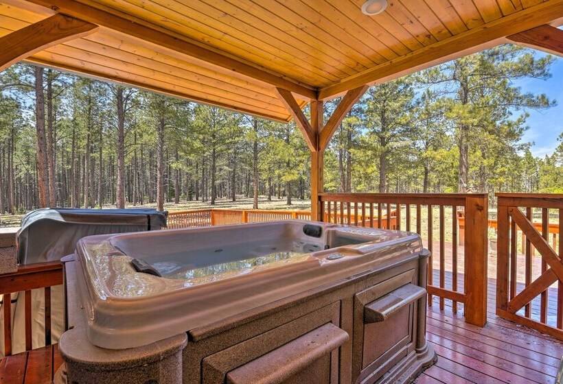 Grand Angel Fire Retreat W/ Hot Tub & Fire Pit!