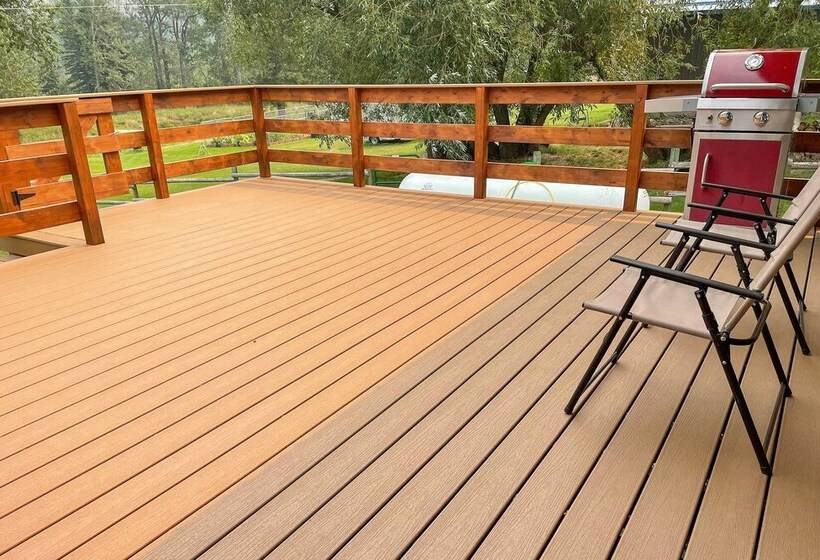 Grand Slam Ranch:  Hike & Fly Fish On Site!