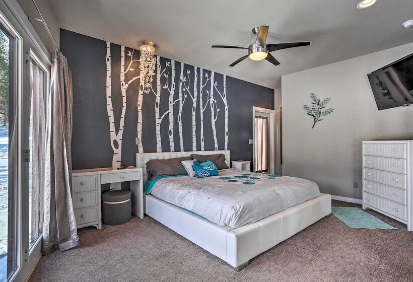 Hakuna Matata Cabin    11 Mi To Mt Rushmore!