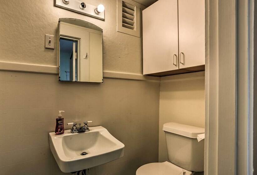 Haunted Shreveport Home ~ 3 Mi To Downtown Fun!