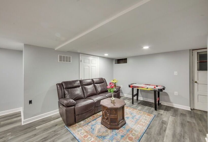 Hideaway In Hershey By The Railroad W/ Backyard!