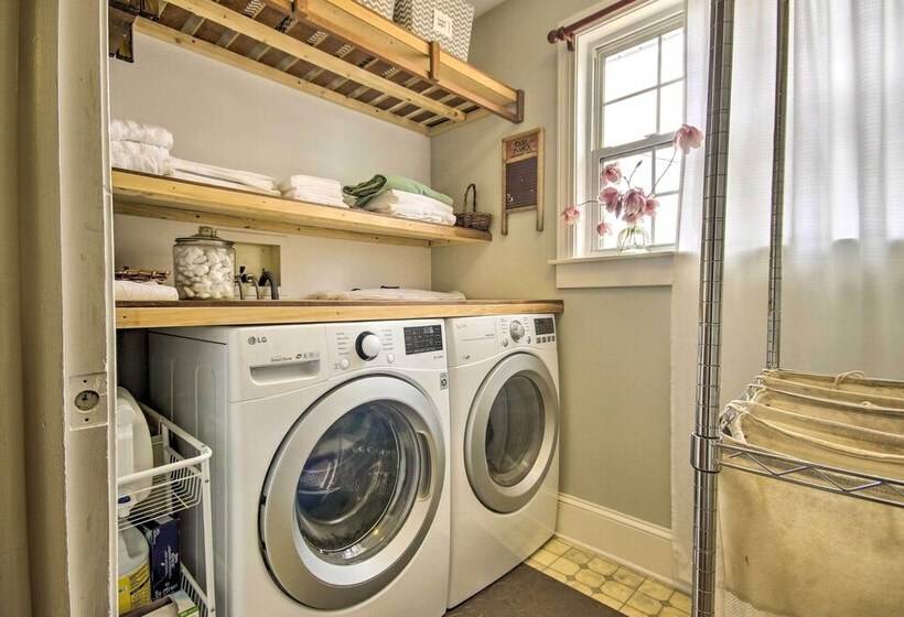 Historic Farmhouse W/ Chef S Kitchen Near Wineries