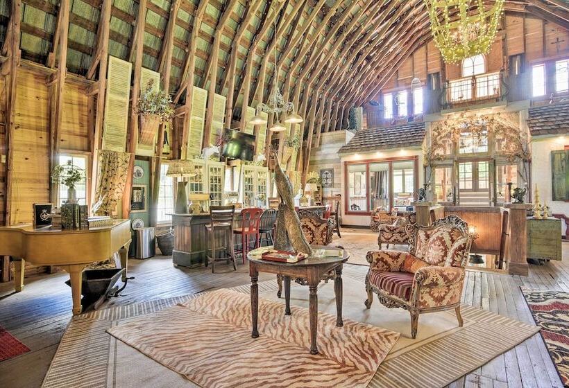 Historic Winston Salem Guest Barn On Farm!