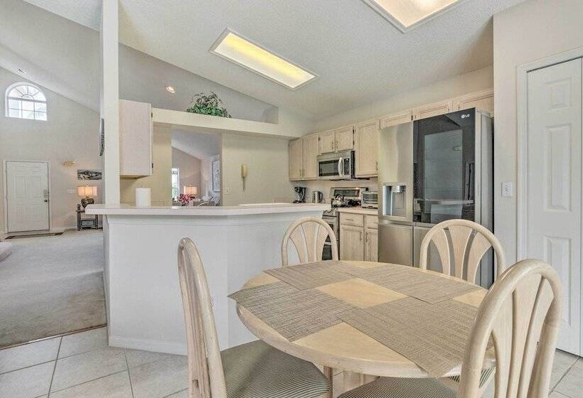 < 5 Mi To Disney Parks: Spacious Home W/ Lanai