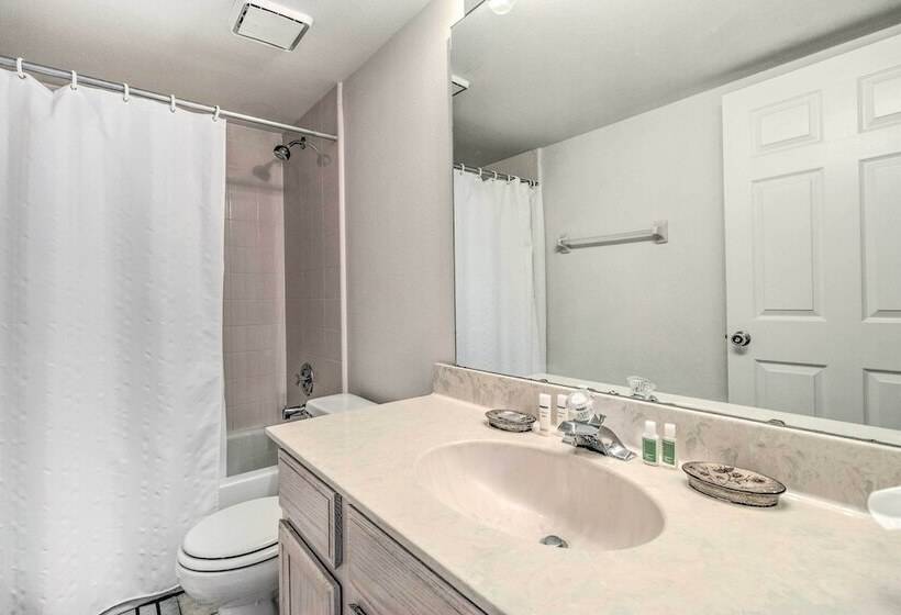 < 5 Mi To Disney Parks: Spacious Home W/ Lanai