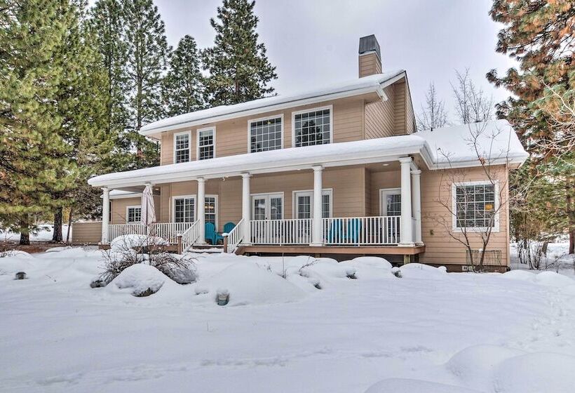 Klamath Falls Home W/ Resort Amenities!