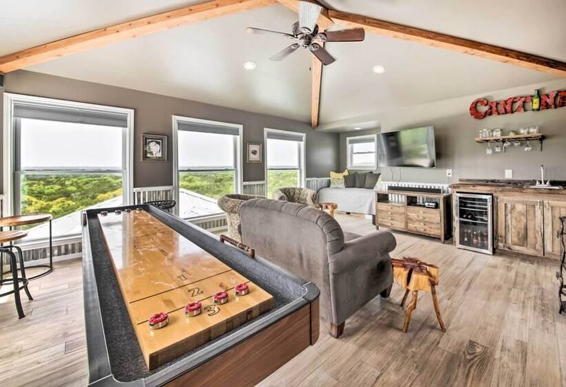 Ladera  Wimberley Estate On 13 Acres W/ Hot Tub