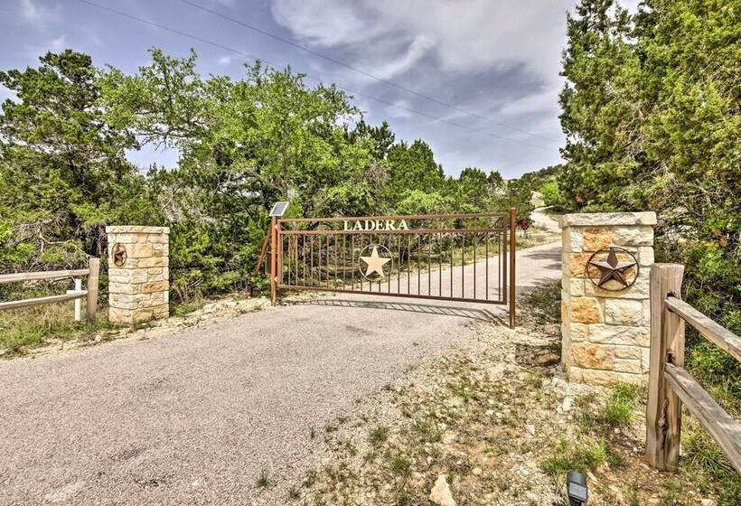 Ladera  Wimberley Estate On 13 Acres W/ Hot Tub