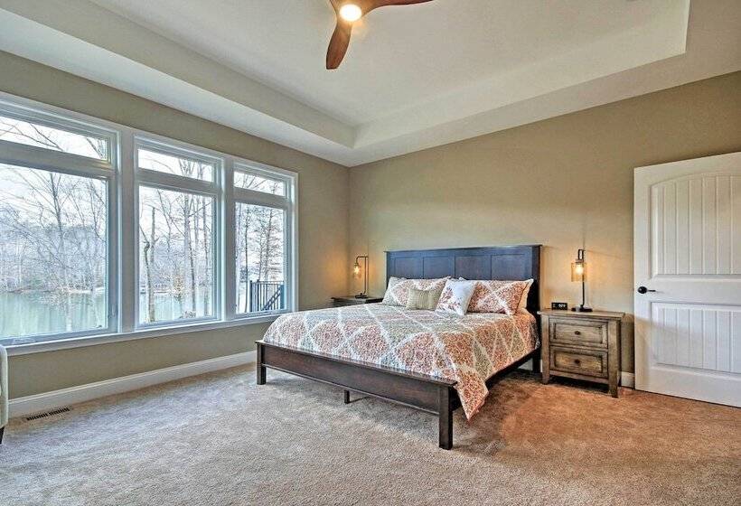 Lake Anna Home W/ Dock & Private Shoreline!