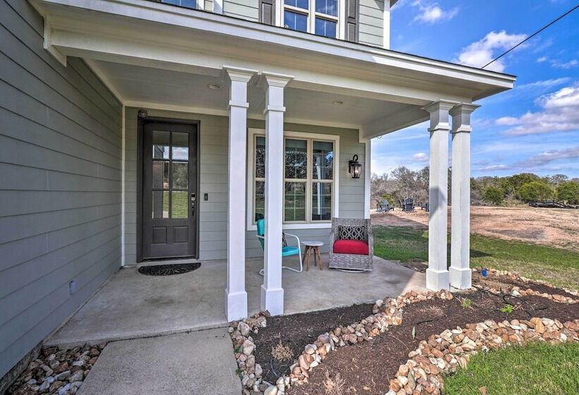 Lake Lbj Waterfront Vacation Rental!