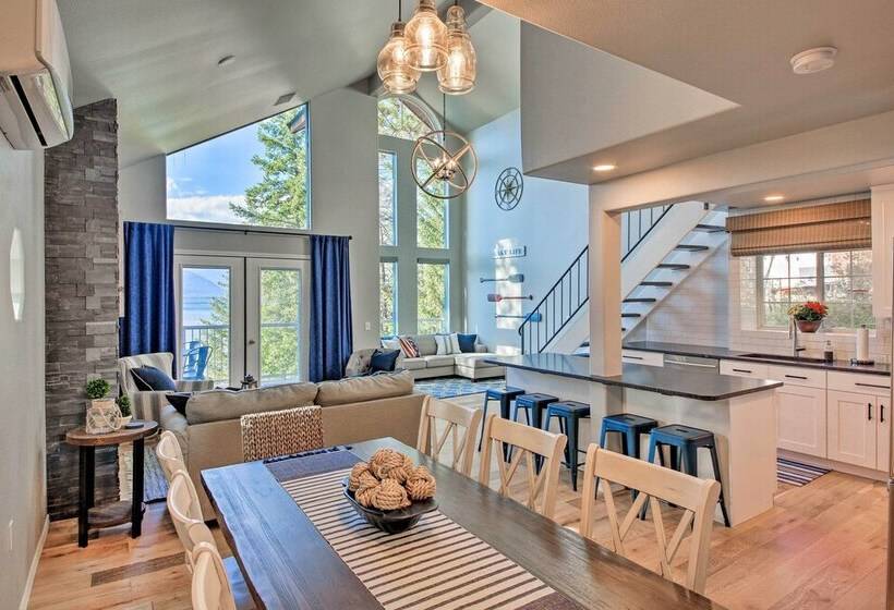 Lake Pend Oreille Home W/dock & Paddle Boards