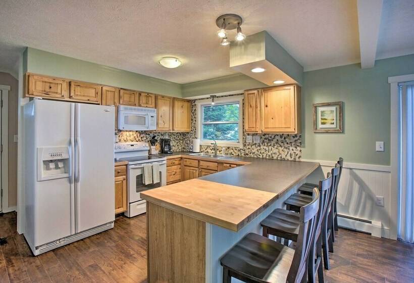 Lakefront Cadillac Cottage W/ Furnished Deck!