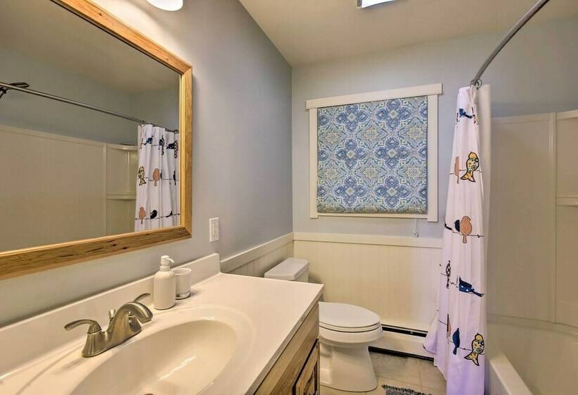 Lakefront Cadillac Cottage W/ Furnished Deck!