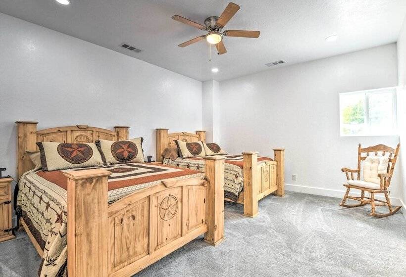 Lakefront Wichita Falls Home W/ Pool & Hot Tub