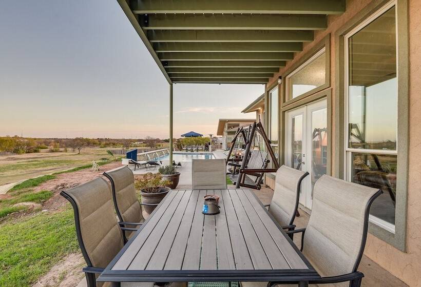 Lakefront Wichita Falls Home W/ Pool & Hot Tub