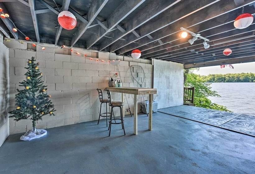Lakefront Family Retreat W/ Private Dock!