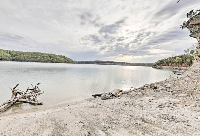 Hickeys Hideaway Walk To Lake, Near Somerset