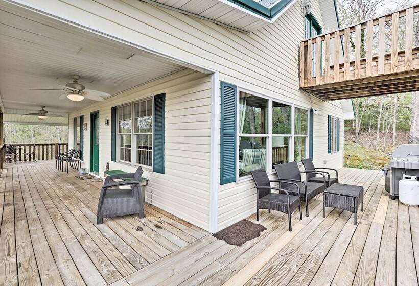 Hickeys Hideaway Walk To Lake, Near Somerset