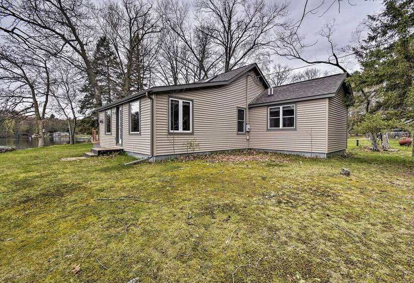 Lakefront Home W/seasonal Dock 2 Mi To Skiing!