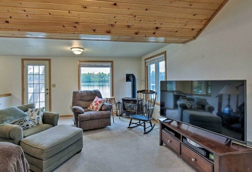 Lakefront Home W/seasonal Dock 2 Mi To Skiing!