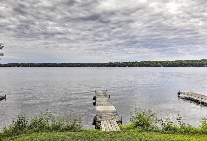 Lakefront Minocqua Cabin W/ Dock & Fire Pit!