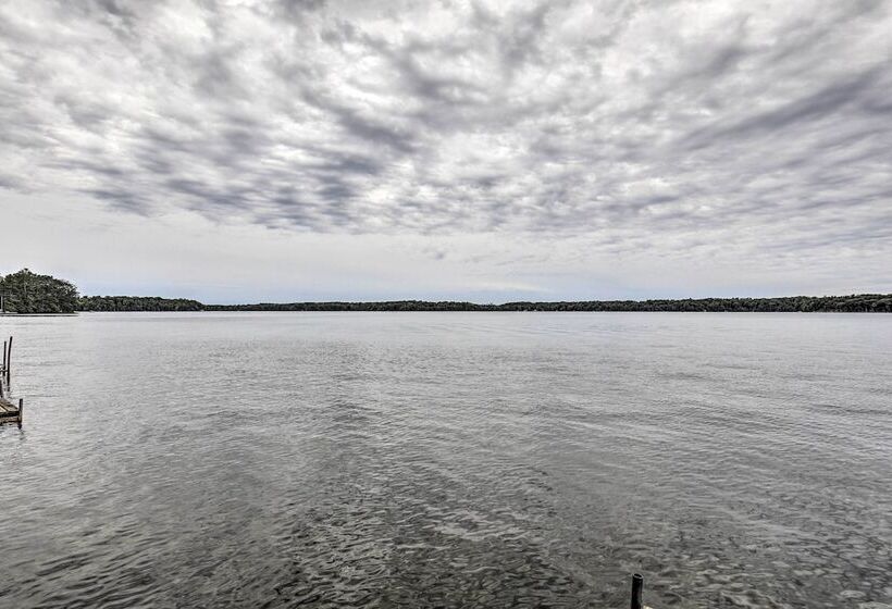 Lakefront Minocqua Cabin W/ Dock & Fire Pit!