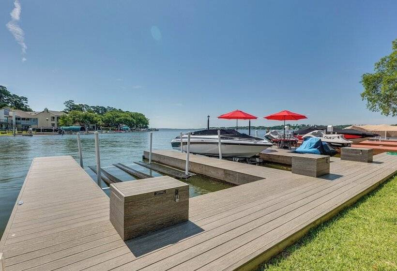 Lakefront Montgomery Home W/ Porch & Dock!