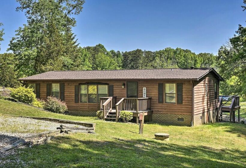 Lakefront Semora Cabin With Dock & Furnished Deck