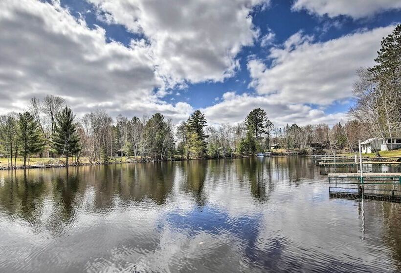 Lakeside Cabin W/ Fire Pit: Near Pine Point Park!