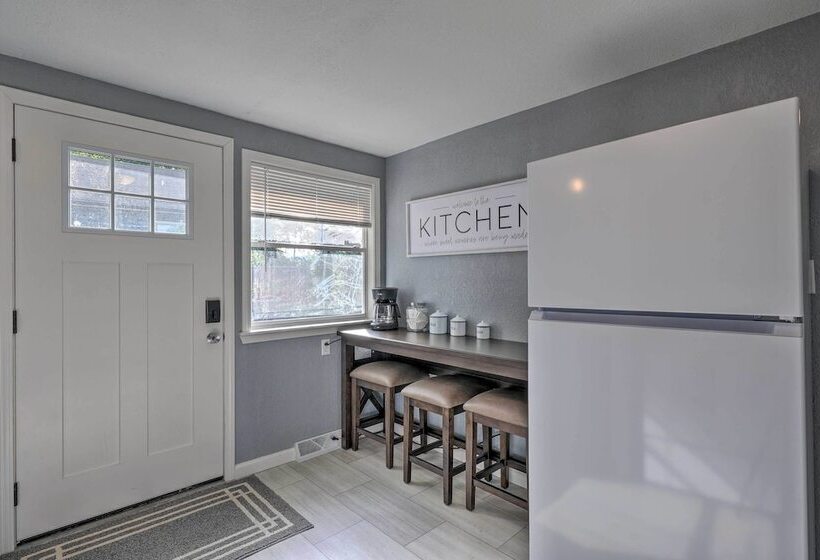 11 Mi To Dtwn Branson: Cottage In Rockaway Beach!