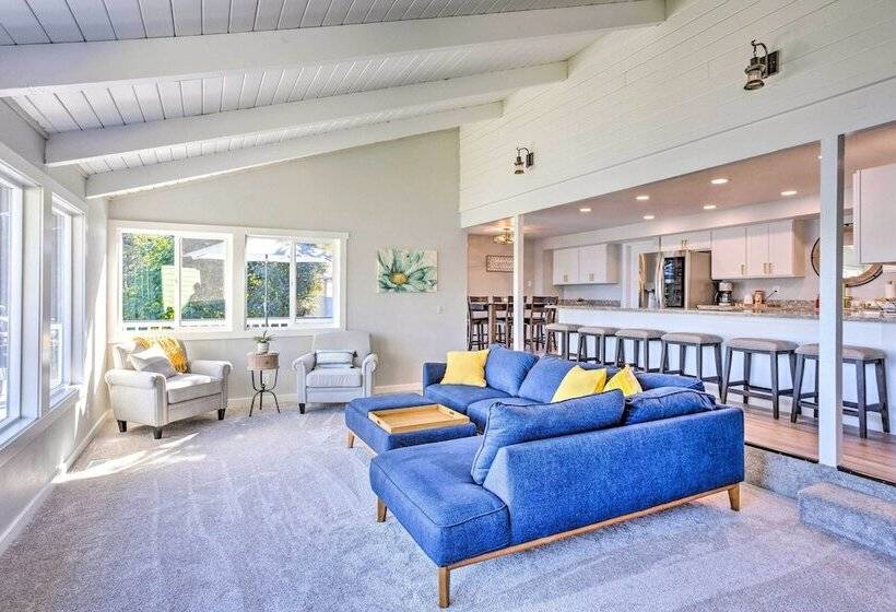 Lakeside Lacey Gem W/ Fire Pit + Private Dock