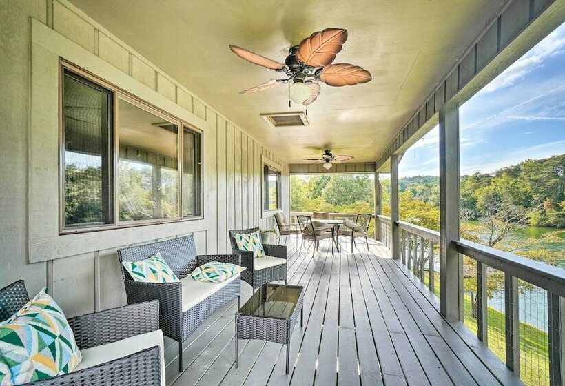 Lakeside Spring City Home: Private Boat Ramp!