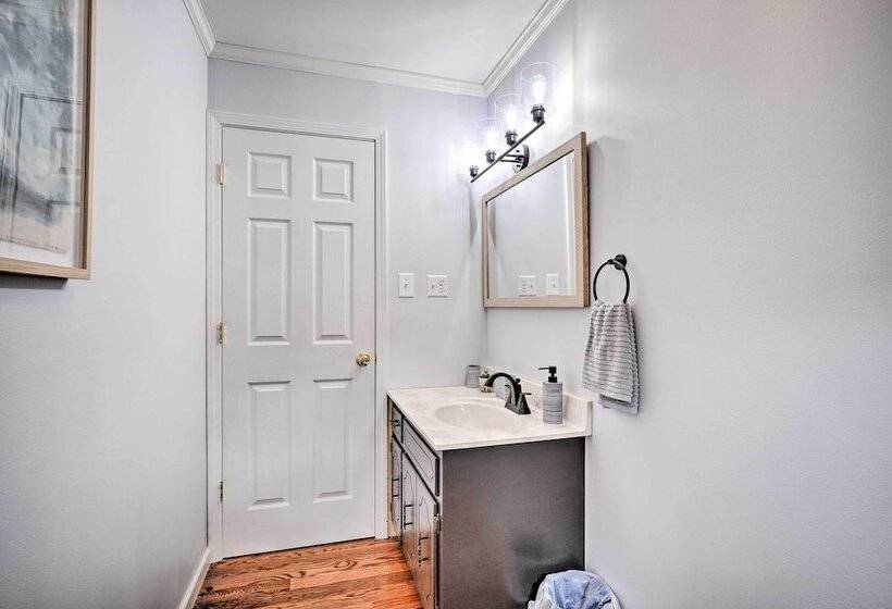 Lakeside Spring City Home: Private Boat Ramp!