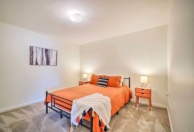 Lakeside Spring City Home: Private Boat Ramp!