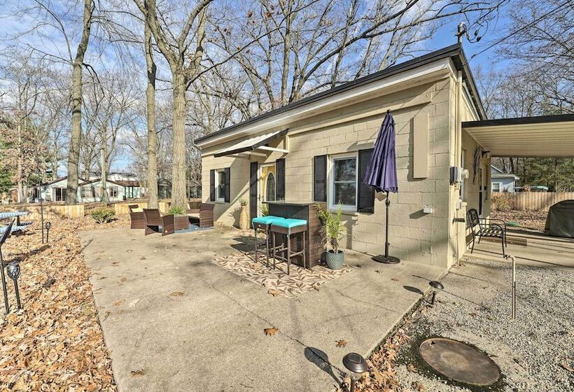 Lakeview Mecosta Cottage W/ Grill + Fire Pit