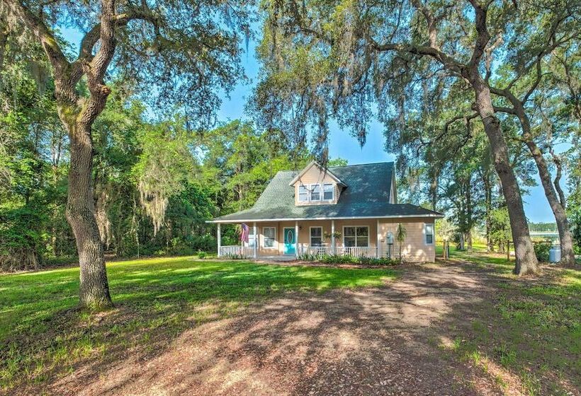 Lovely Hawthorne Home W/ Private Boat Dock!