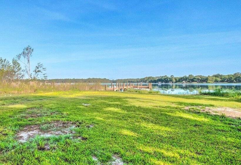 Lovely Hawthorne Home W/ Private Boat Dock!