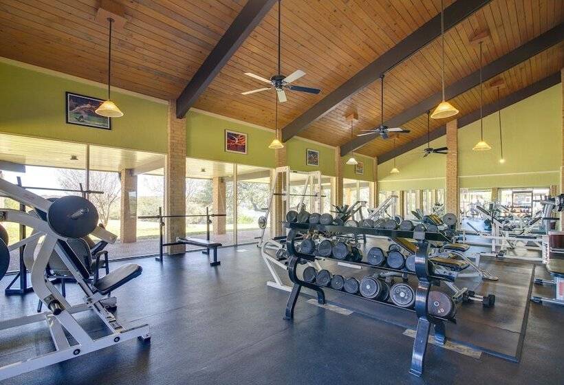 Luxe  Lake House Retreat  W/ Lake Travis View