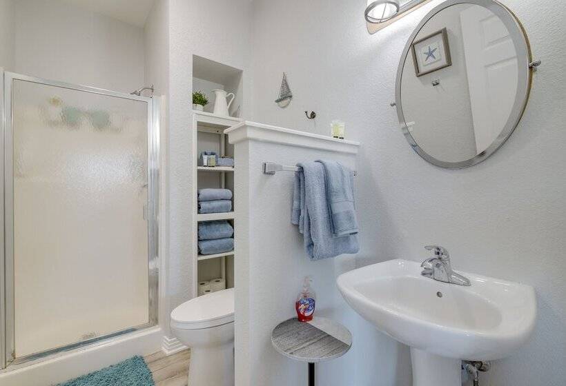 Luxe  Lake House Retreat  W/ Lake Travis View