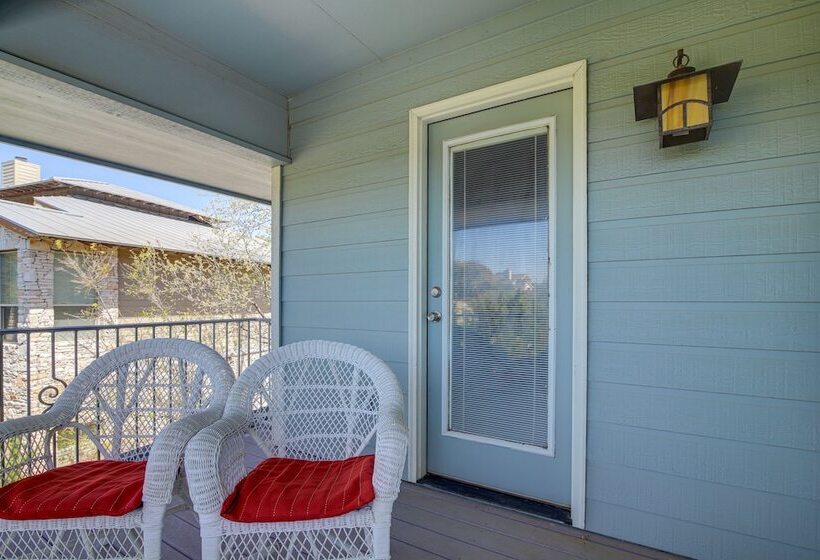 Luxe  Lake House Retreat  W/ Lake Travis View