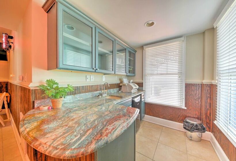 Manteo Waterfront Resort Home W/ 30 Ft Dock!